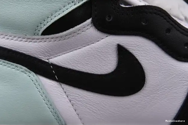 MaikeSneakers High Jordan 861428-100 1 Retro Igloo 0513